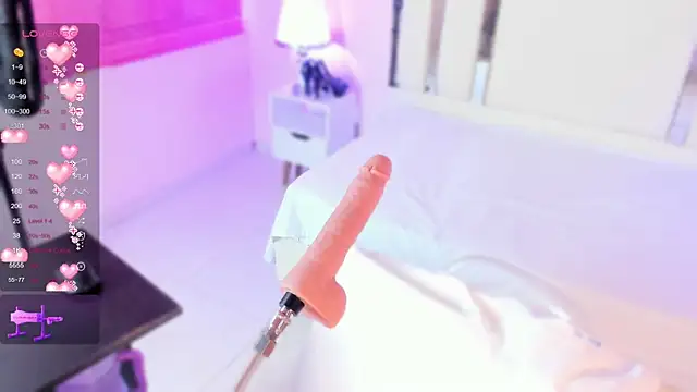 Snapshot of Miliaangeles chatting on 8, 11, 2025 Miliaangeles online show from 8, 11, 2025