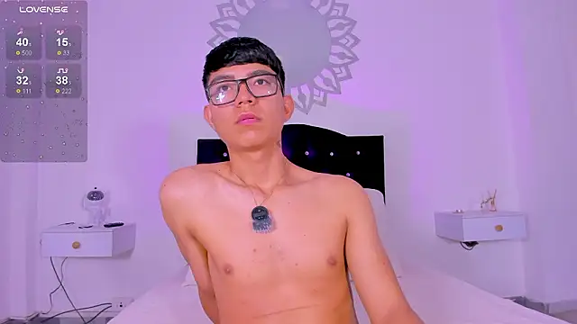 CodyTwink online show from 23, 3, 2026