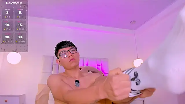 CodyTwink online show from 1, 6, 2026