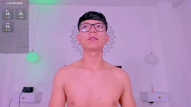 CodyTwink online show from 30, 10, 2025