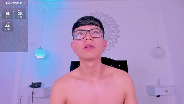 CodyTwink online show from 9, 11, 2025