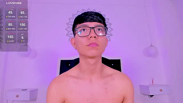 CodyTwink online show from 29, 11, 2025