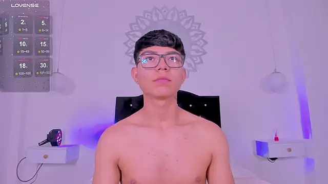 CodyTwink online show from 9, 9, 2025