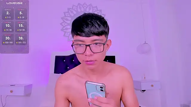 CodyTwink online show from 12, 1, 2026