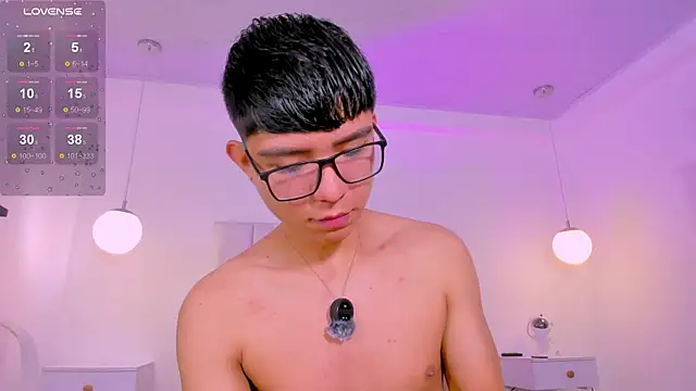 CodyTwink online show from 4, 7, 2026