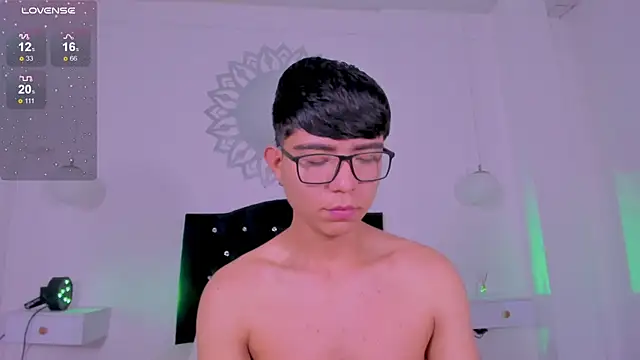 CodyTwink online show from 5, 10, 2025