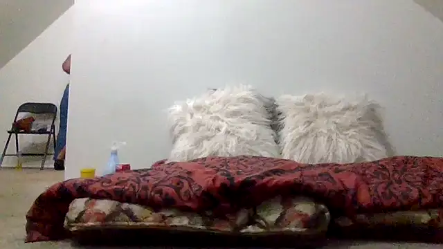 AllLeggs online show from 4, 12, 2024