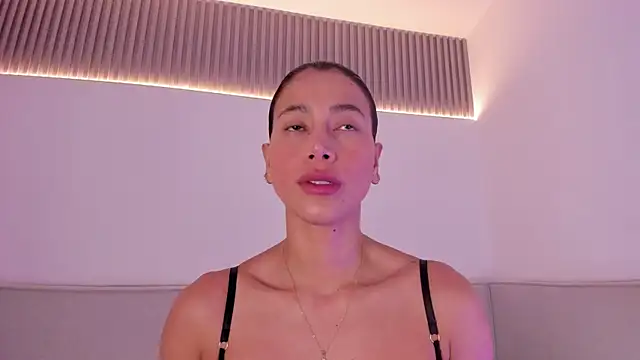 Snapshot of jasminehill_ chatting on 24, 3, 2026 jasminehill online show from 24, 3, 2026