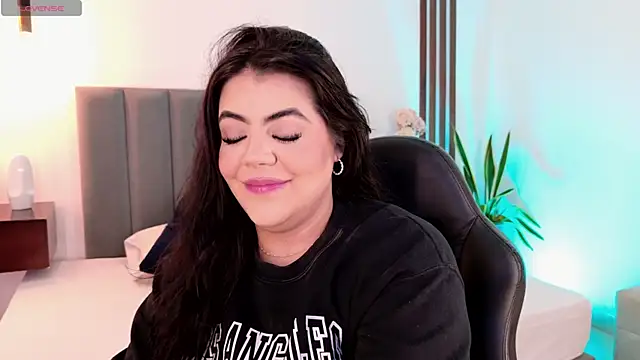 Harmonybabe  online show from 14, 5, 2026