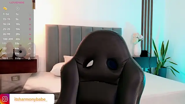 Harmonybabe  online show from 15, 6, 2026