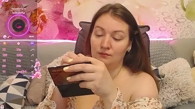 Nataly cute online show from 2, 4, 2026