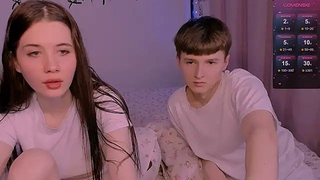 CoddleWeeper  online show from 21, 3, 2026