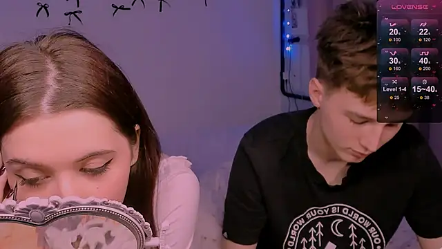 CoddleWeeper  online show from 4, 4, 2026