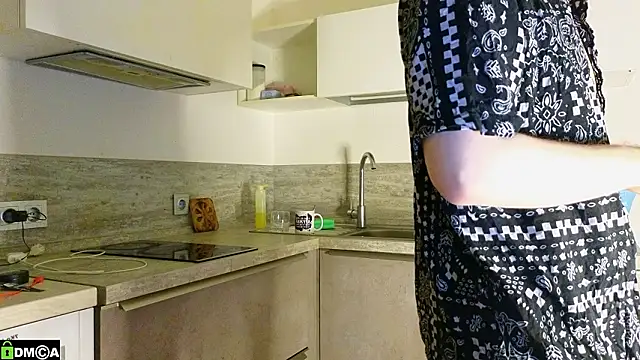 MoreRealAlex online show from 4, 2, 2026