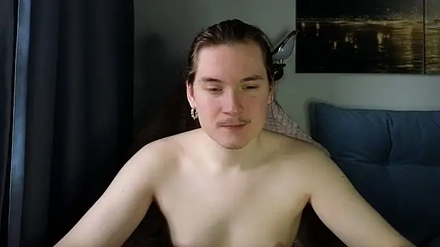 Snapshot of MoreRealAlex chatting on 5, 5, 2026 MoreRealAlex online show from 5, 5, 2026