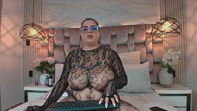 Snapshot of JenSexy_ chatting on 6, 6, 2026 JenSexy online show from 6, 6, 2026