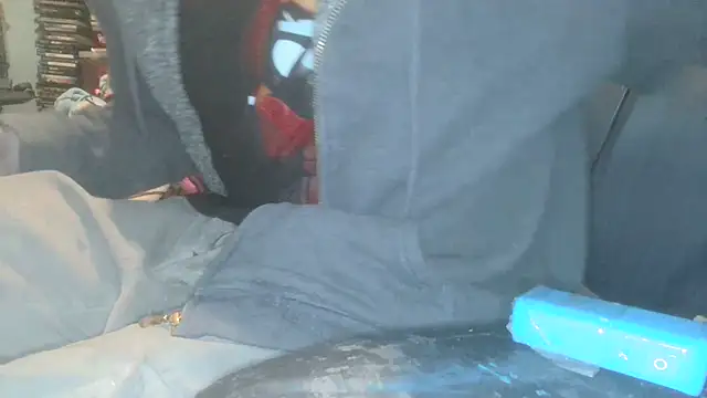 robeaulieu02 online show from 26, 10, 2025