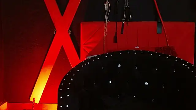 Naty slavedoll online show from 2, 3, 2025