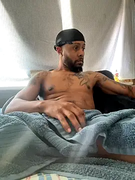 MackP55Y online show from 23, 11, 2025