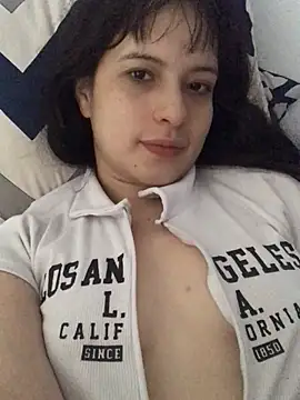 Snapshot of lolacute69 chatting on 13, 2, 2026 lolacute69 online show from 13, 2, 2026