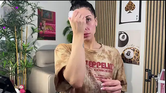 NattyFierros online show from 9, 10, 2025