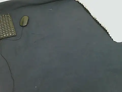 lella-0 online show from 26, 10, 2025