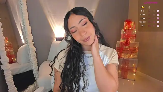 amber curly online show from 16, 12, 2024