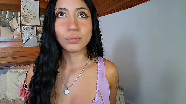 Snapshot of amber_curly chatting on 23, 2, 2026 amber curly online show from 23, 2, 2026