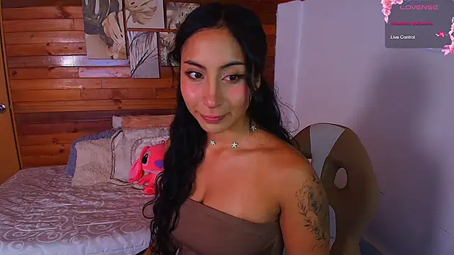 amber curly online show from 3, 12, 2025