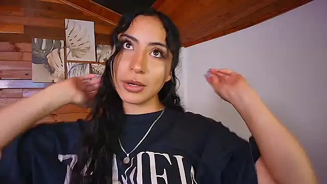 amber curly online show from 8, 1, 2026