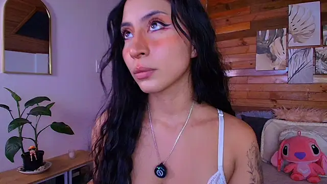 amber curly online show from 15, 7, 2026