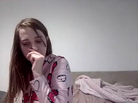 Snapshot of EvieRoseex chatting on 2, 4, 2026 EvieRoseex online show from 2, 4, 2026