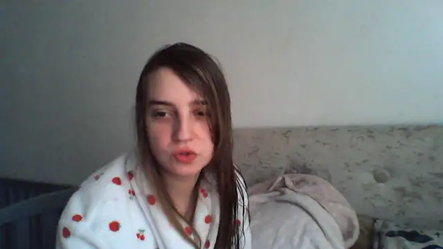 Snapshot of EvieRoseex chatting on 4, 4, 2026 EvieRoseex online show from 4, 4, 2026