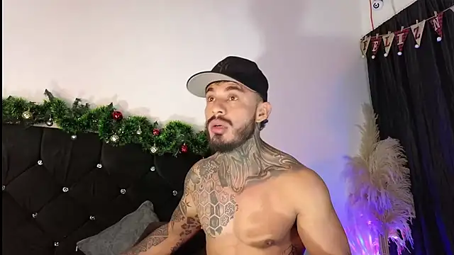 Snapshot of john_cartter1 chatting on 1, 12, 2025 john cartter1 online show from 1, 12, 2025