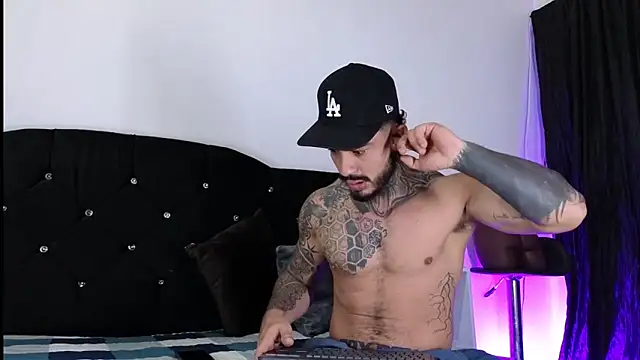 Snapshot of john_cartter1 chatting on 20, 9, 2025 john cartter1 online show from 20, 9, 2025