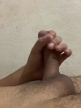 rodrig3105 online show from 20, 3, 2025