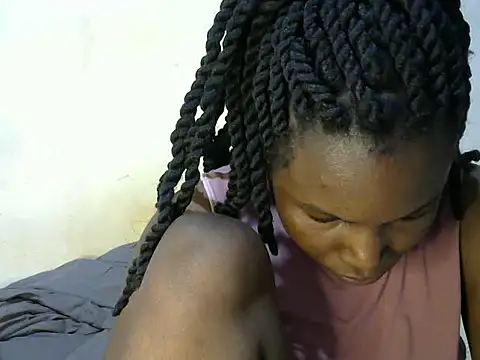 Fine baby0001 online show from 28, 10, 2025