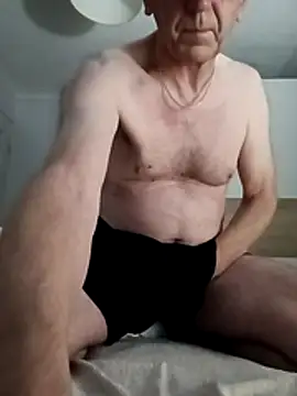 Snapshot of mr_english50 chatting on 22, 11, 2025 mr english50 online show from 22, 11, 2025