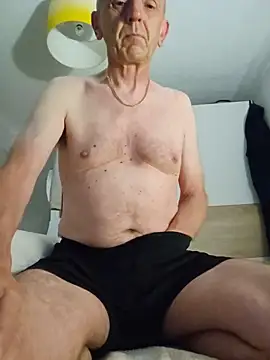 Snapshot of mr_english50 chatting on 4, 7, 2026 mr english50 online show from 4, 7, 2026