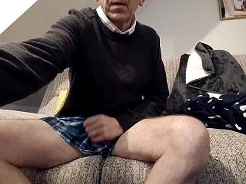 Snapshot of mr_english50 chatting on 7, 10, 2025 mr english50 online show from 7, 10, 2025