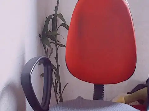 Haralushiaaax online show from 16, 10, 2025