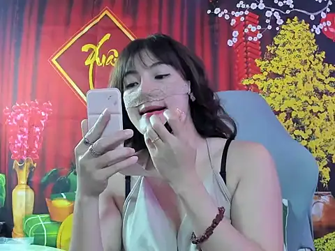 Sugar lipsz online show from 7, 1, 2026