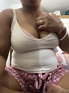 Nancy-22 online show from 31, 10, 2025