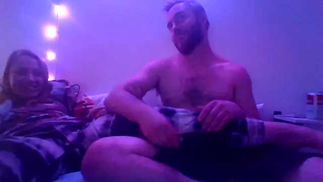 Juicelip online show from 14, 12, 2025