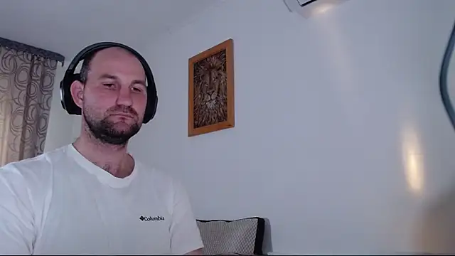 Snapshot of Popadosik_Mod chatting on 18, 2, 2026 Popadosik Mod online show from 18, 2, 2026