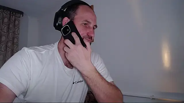 Snapshot of Popadosik_Mod chatting on 19, 2, 2026 Popadosik Mod online show from 19, 2, 2026