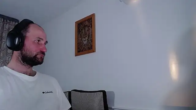 Snapshot of Popadosik_Mod chatting on 1, 3, 2026 Popadosik Mod online show from 1, 3, 2026