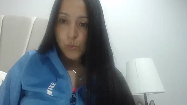 Snapshot of naughthyany16 chatting on 5, 1, 2026 naughthyany16 online show from 5, 1, 2026