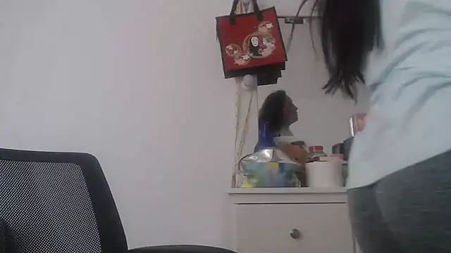 naughthyany16 online show from 21, 3, 2025