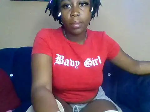 Snapshot of Lyiaspark chatting on 8, 3, 2025 Lyiaspark online show from 8, 3, 2025